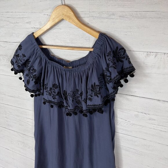 Umgee Dress Womens Size Medium Navy and Black Off the Shoulder Pom Poms Mini - Picture 4 of 14